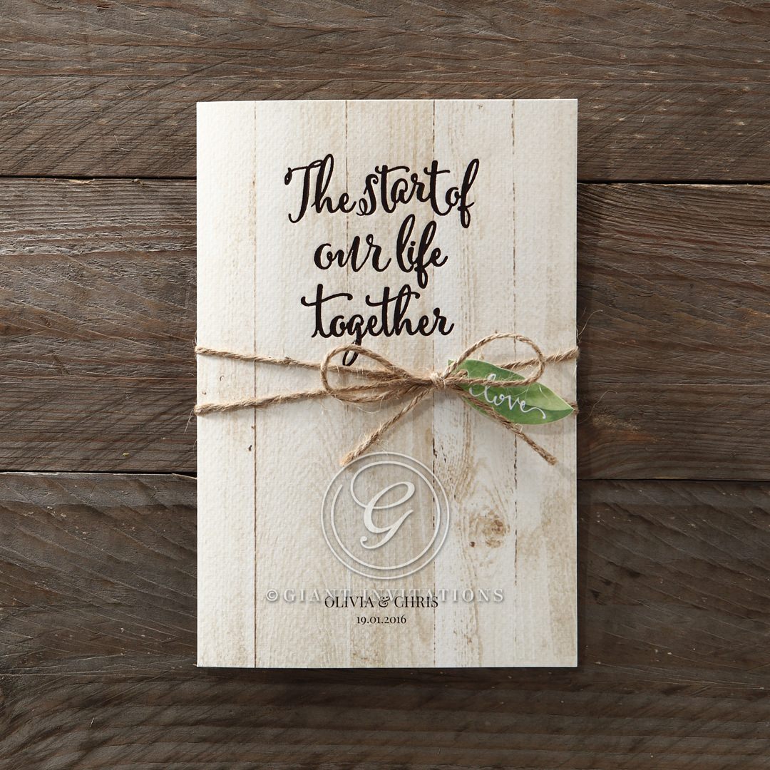 This impressive invite is perfect for outdoor celebrations with its precise wood pattern and shimmering finish. An elegant rustic design for modern brides.